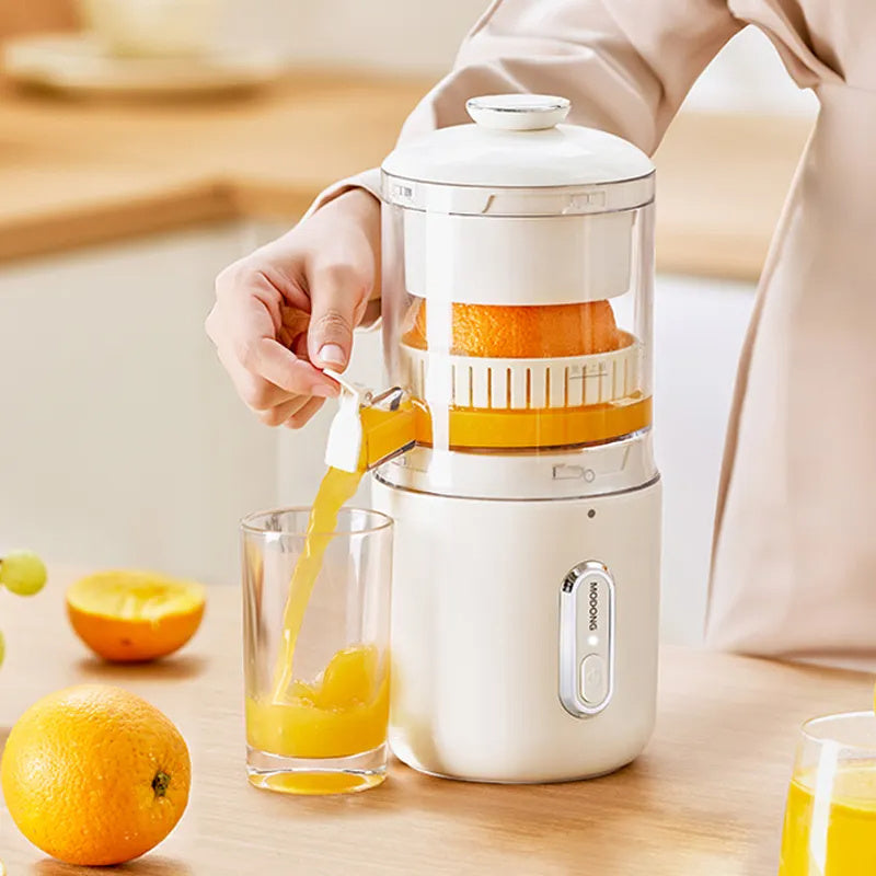 Wireless Electric Juicer: Portable Mini Fruit Squeezer for Oranges, Lemons, and More